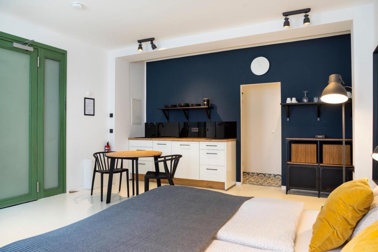 Modernes Studio Im Herzen Pirnas Extérieur photo